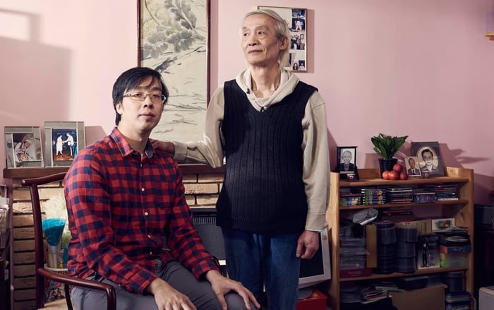 Catching a Killer: A Knock at The Door