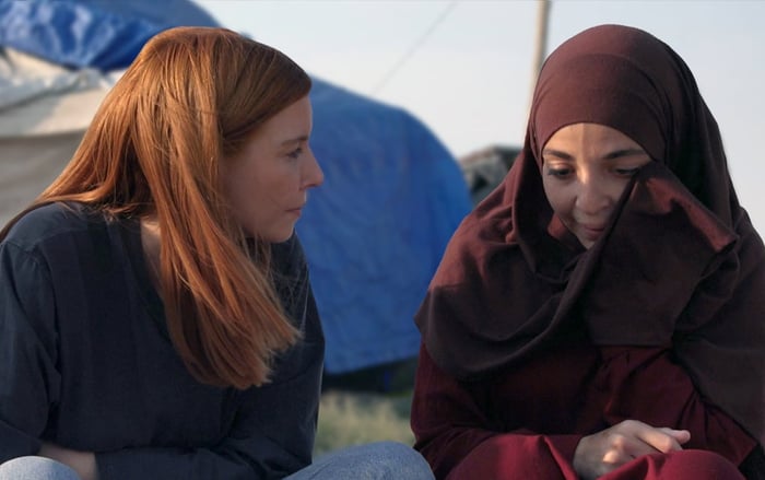 Stacey Meets the IS Brides